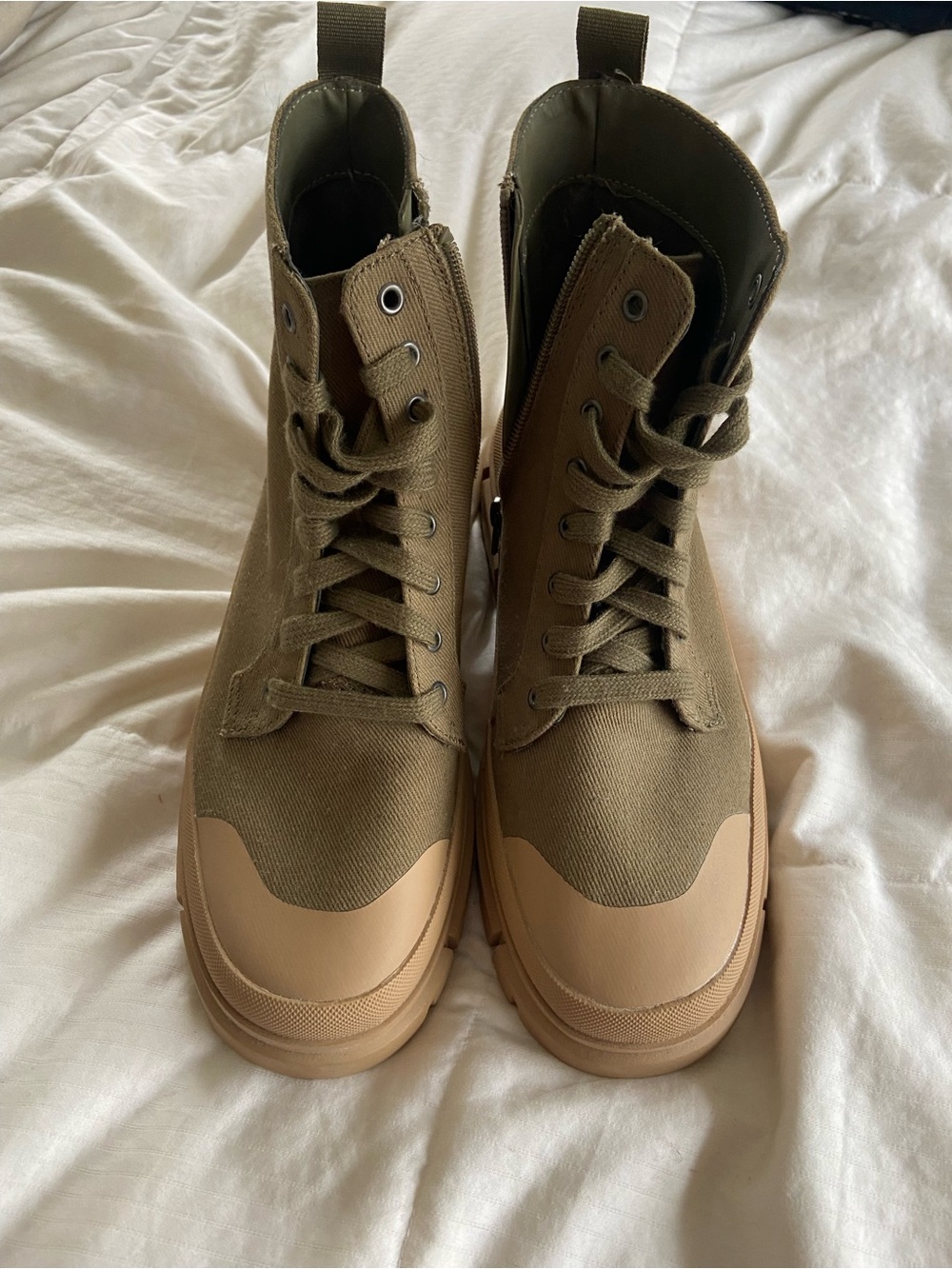 Chunky Lug Sole Combat Boots - Olive and Tan - Picture 4 of 6